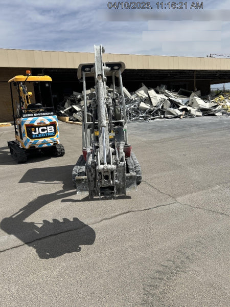 2023 TAKEUCHI TB20e