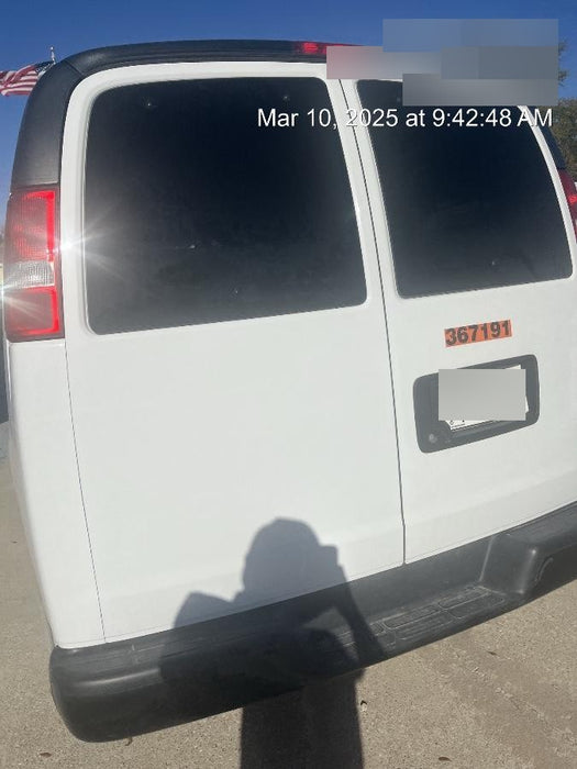 2023 CHEVROLET Express Van - Rental