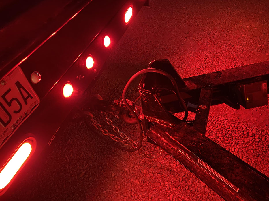 2021 Vac-Tron LP573XDT 500 Gallon Debris Tank w/ Hydraulic Tilt, two (2) 100 Gallon Water Tanks, Low Profile Torsion Axles (12,000 GVWR)