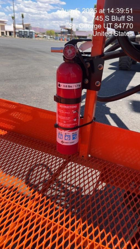 2025 JLG 660SJ