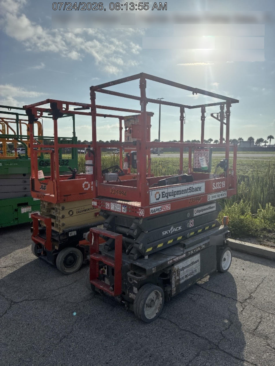 2022 SKYJACK SJ3219