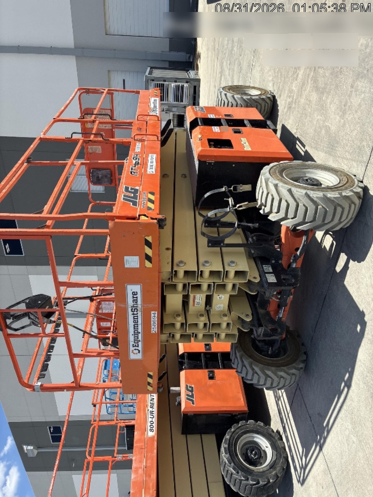2022 JLG 4394RT