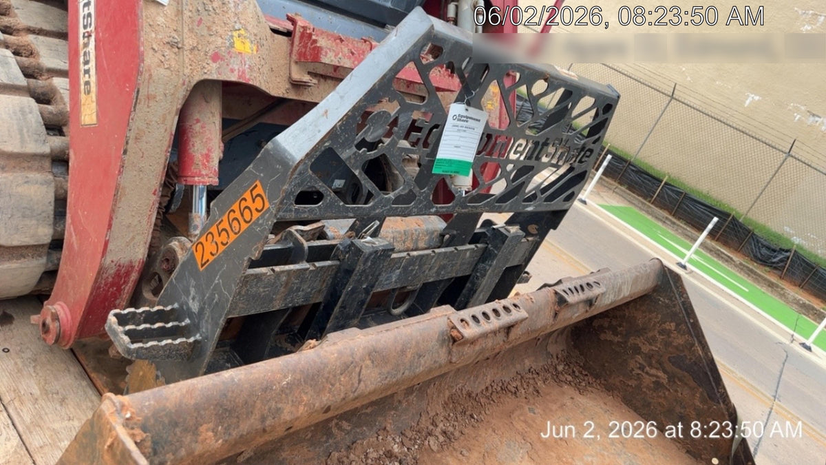 2022 PALADIN 48" Pallet Forks - Paladin