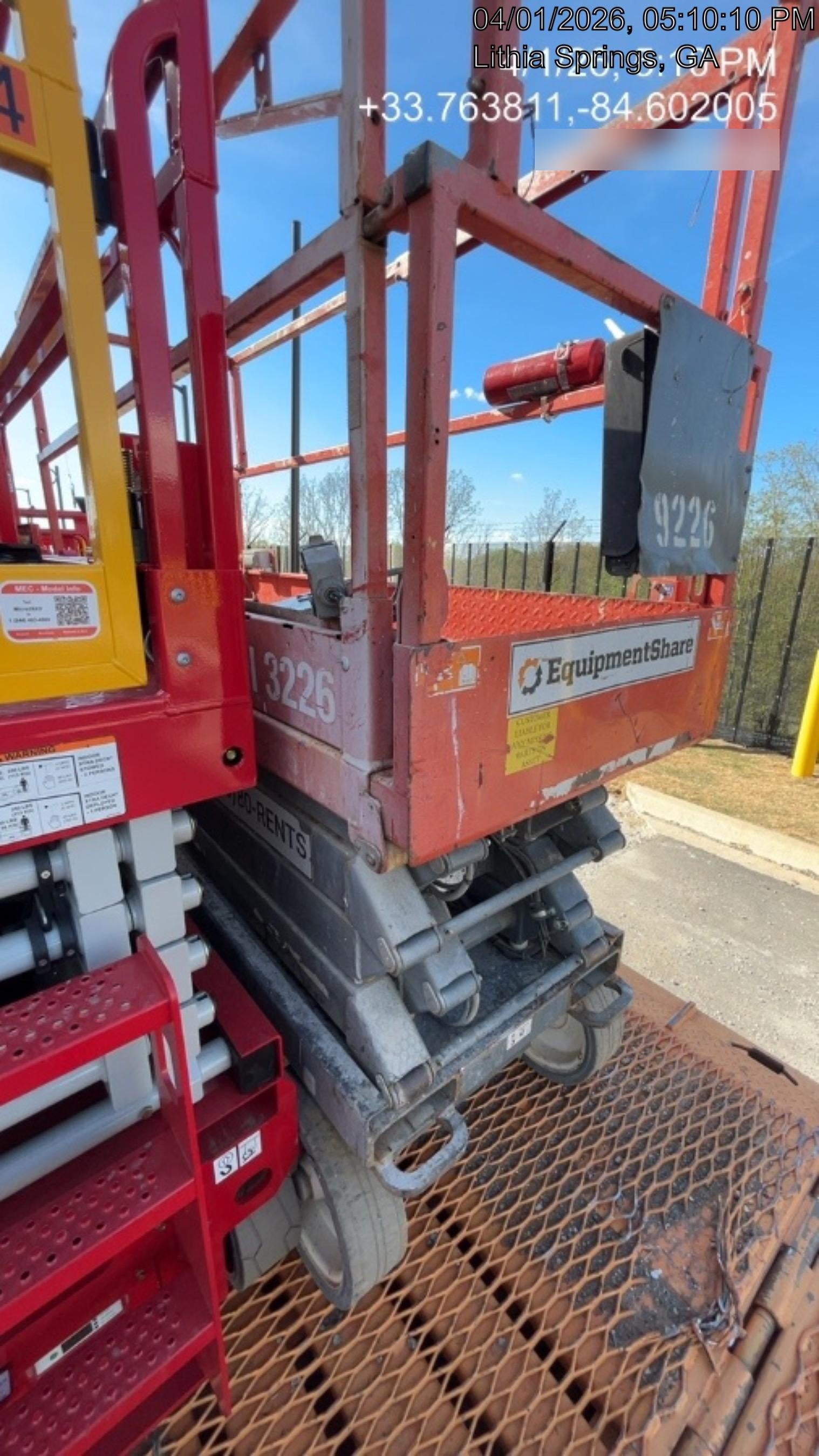 2018 Skyjack SJIII-3226 Skyjack SJIII3226 Scissor Lift w/Trojan Batteries