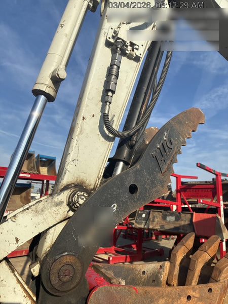 2022 TAKEUCHI TB235-2R