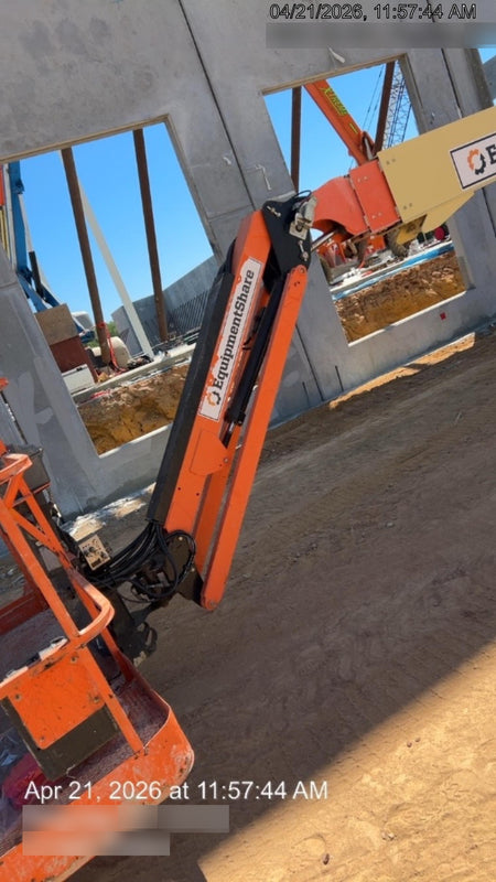 2020 JLG 660SJ