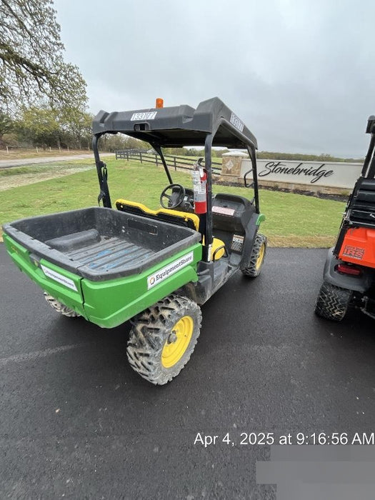 2021 John Deere XUV560E GATOR 4WD Utility Cart - 2-Seat, GAS, Canopy - ROPS, Windshield