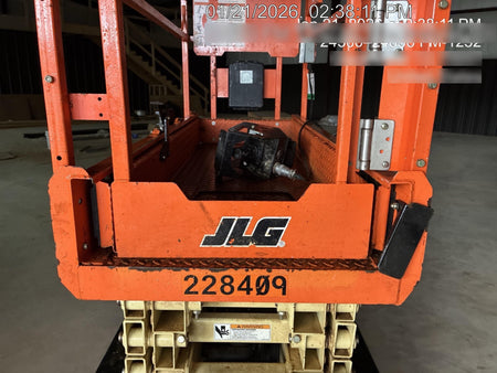 2022 JLG ES1932