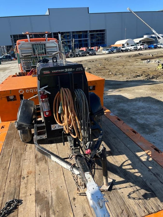 2019 Lincoln Electric Vantage 322 Welder Ready-Pak 3, Two wheel trailer, Fender and Light kit, Cable Rack