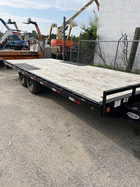 2023 PJ TRAILERS F8