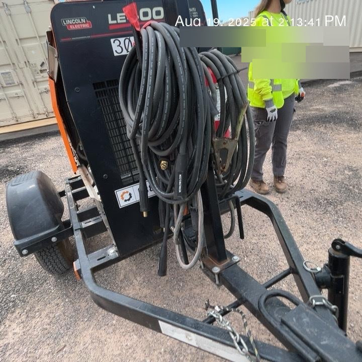 2023 Lincoln Electric LE400 Kubota V1505, Trlr, Cable Rack, Light Kit, ES Decals, T3