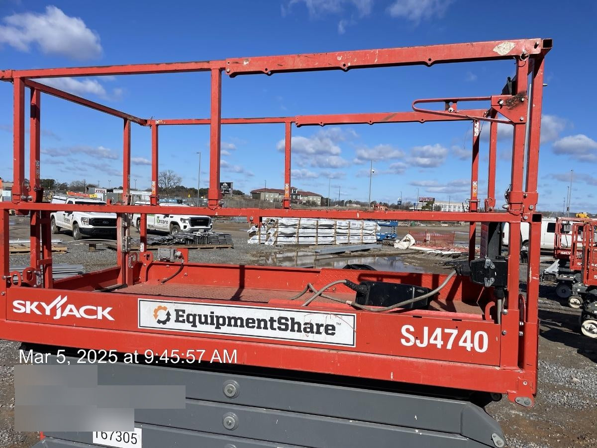 2021 SKYJACK SJ4740