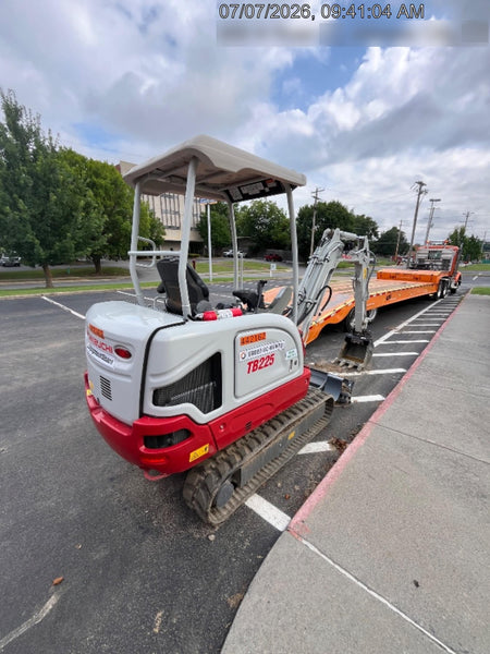 2022 TAKEUCHI TB225R