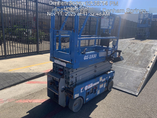 2020 Genie GS-1930 Solid Non Marking Tires, Beacon, Folding rails with half height swing gate