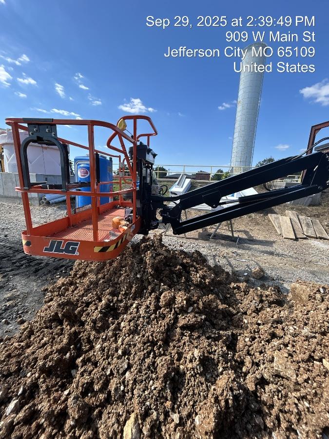 2025 JLG 660SJ
