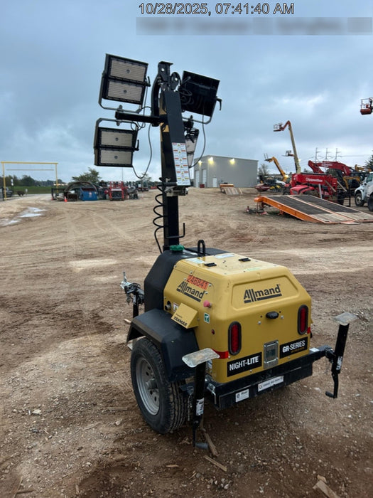 2022 Allmand NLV3GR (4) LED Light Fixture 350W, 23' Vertical Mast, 3kW Prime, Towable, ES Decals, T3