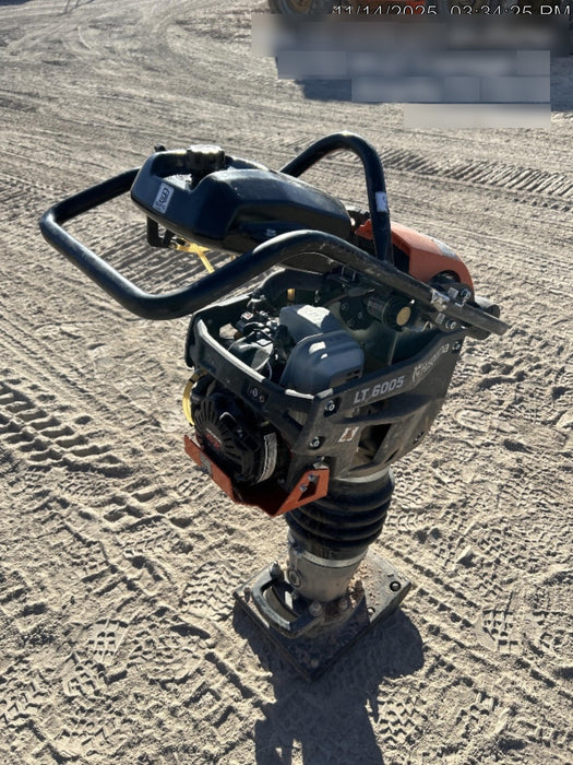 2025 HUSQVARNA LT6005