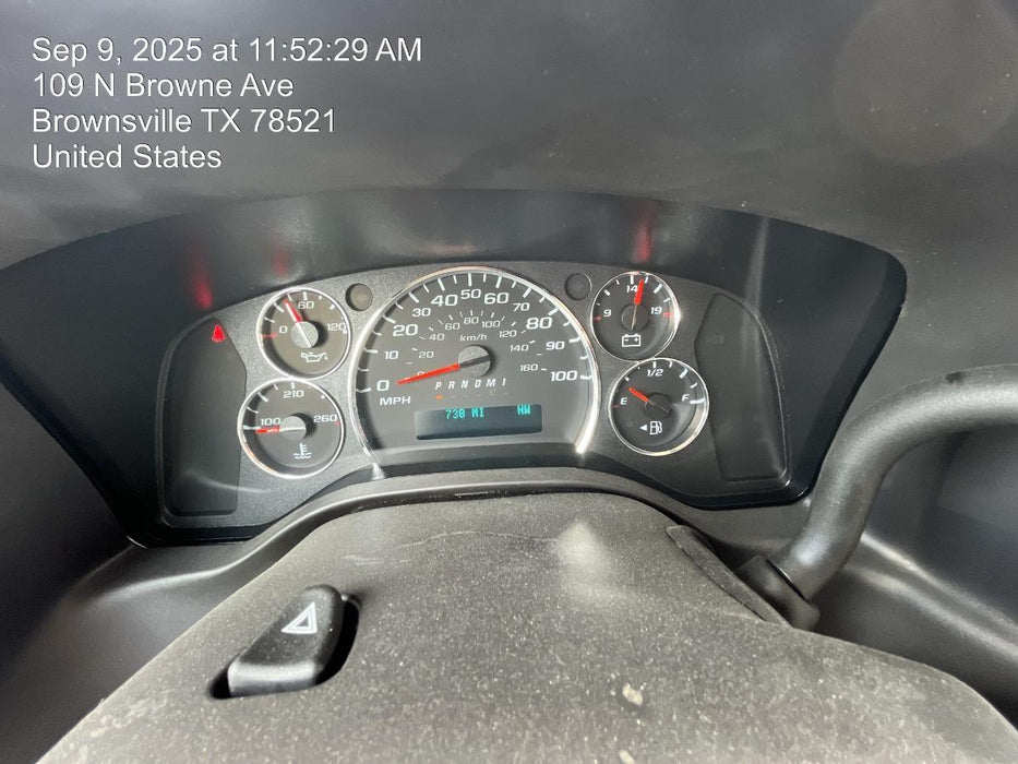 2025 CHEVROLET Express Van - Rental