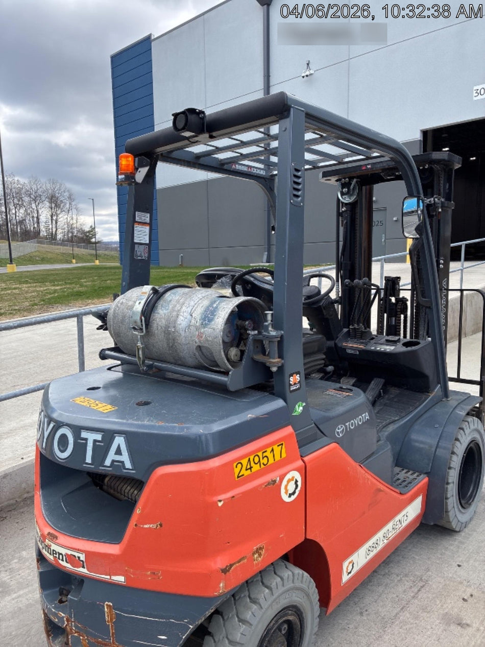 2022 TOYOTA 50-8FGU25