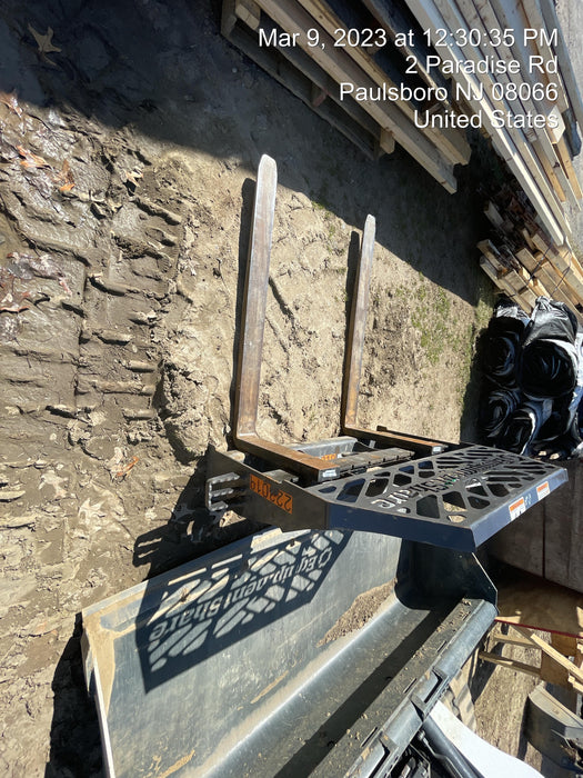 2022 PALADIN 48" Pallet Forks - Paladin