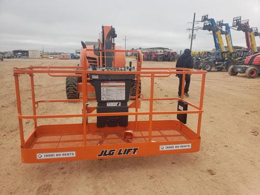 2019 JLG 600AJ
