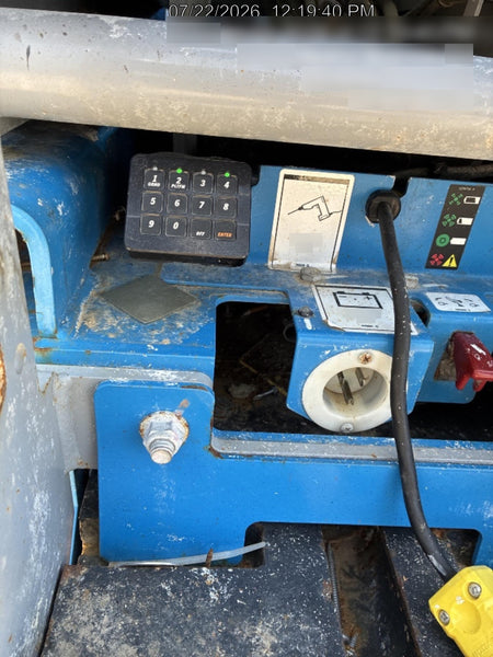 2023 GENIE GS-2632
