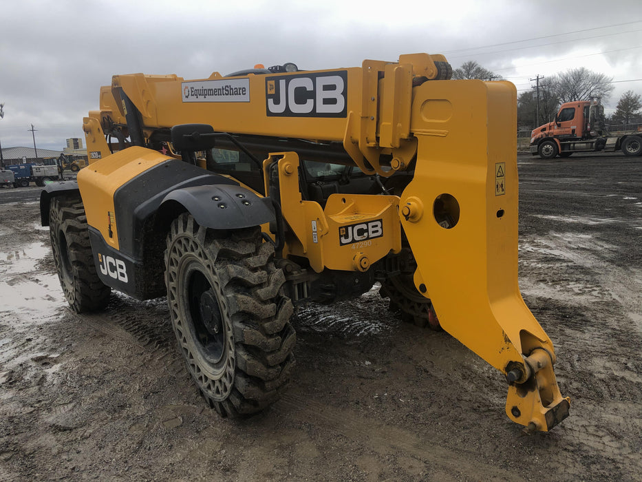 2019 JCB 509-42 Cab/Heat/Air, 74 HP, Solid Tires, STD Worklight, Beacon, Aux Hydraulics, Lifting Eye, Back up Alarm 66" Carriage/60" Forks