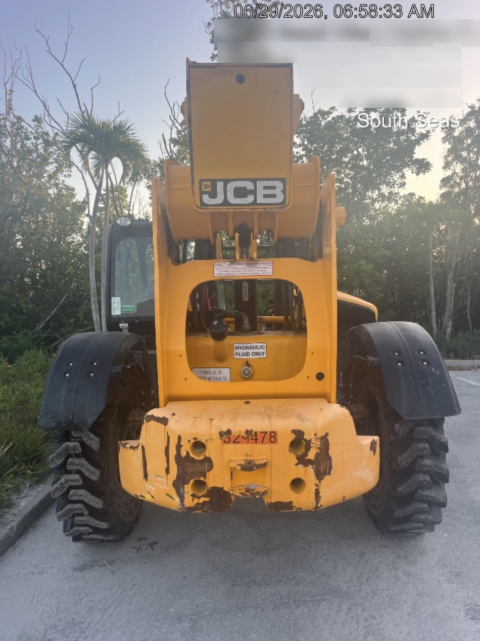 2023 JCB 510-56