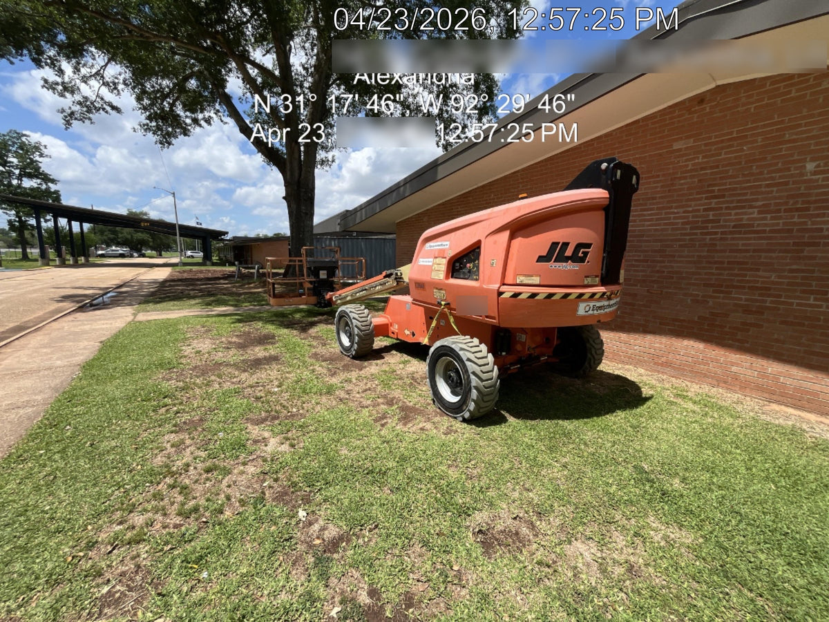 2021 JLG 400S