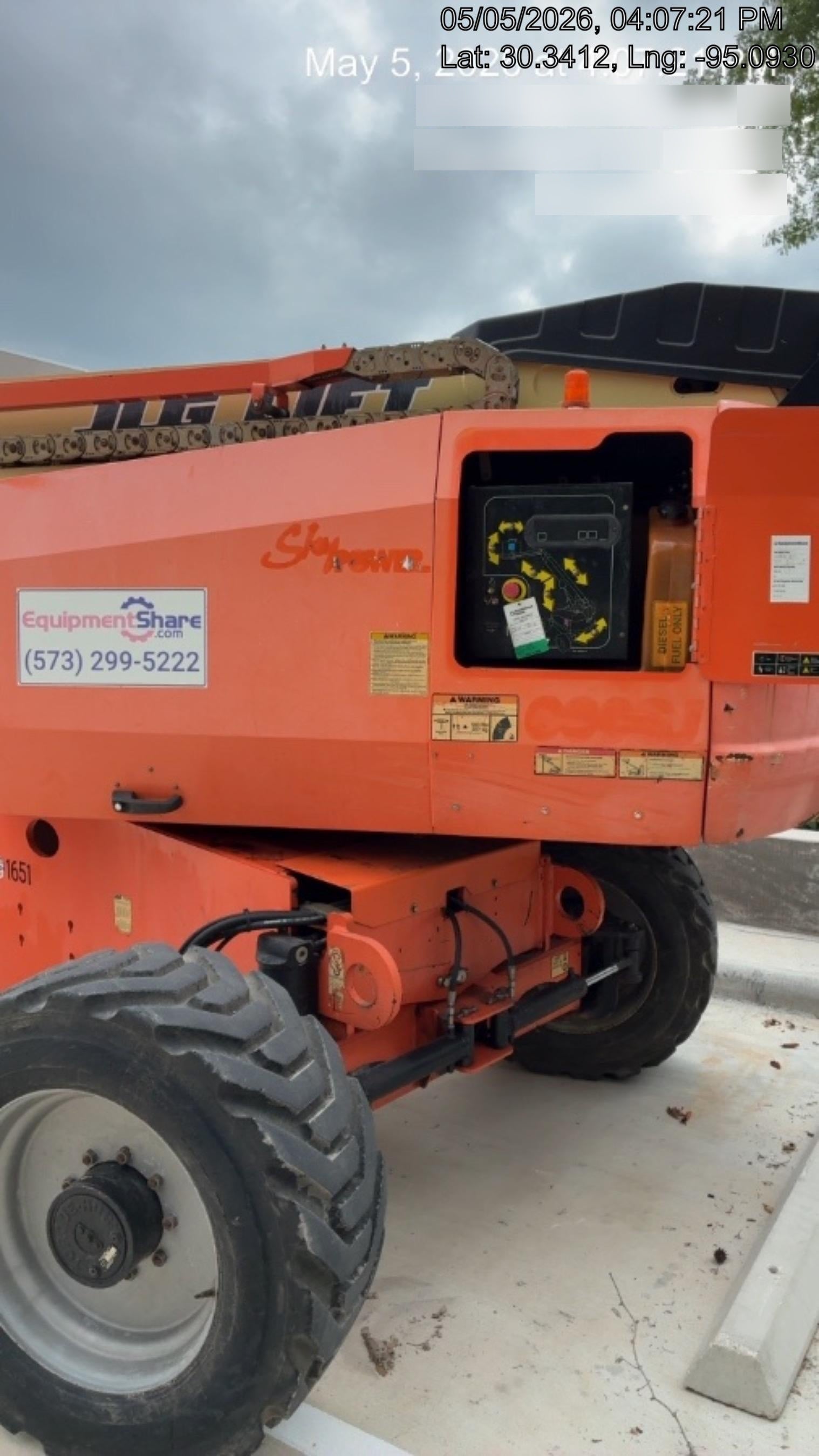2013 JLG 660SJ JLG 660SJ Telescoping Boom Lift