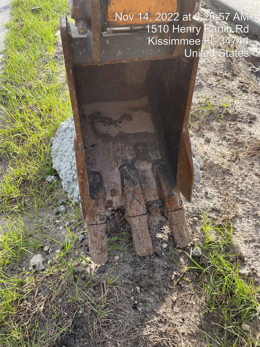 2018 WERK-BRAU 12" Bucket - Werk-Brau