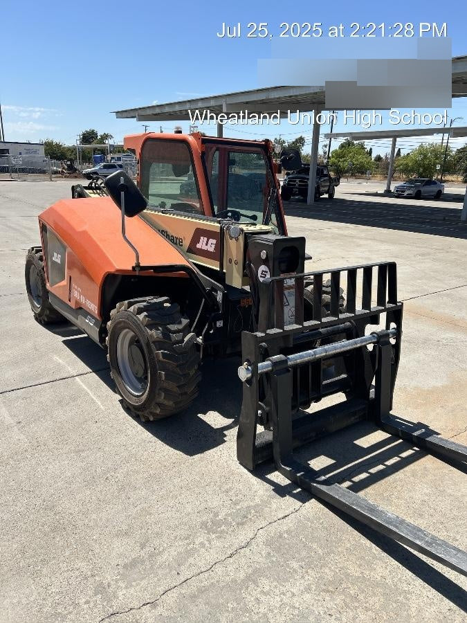 2025 JLG 519