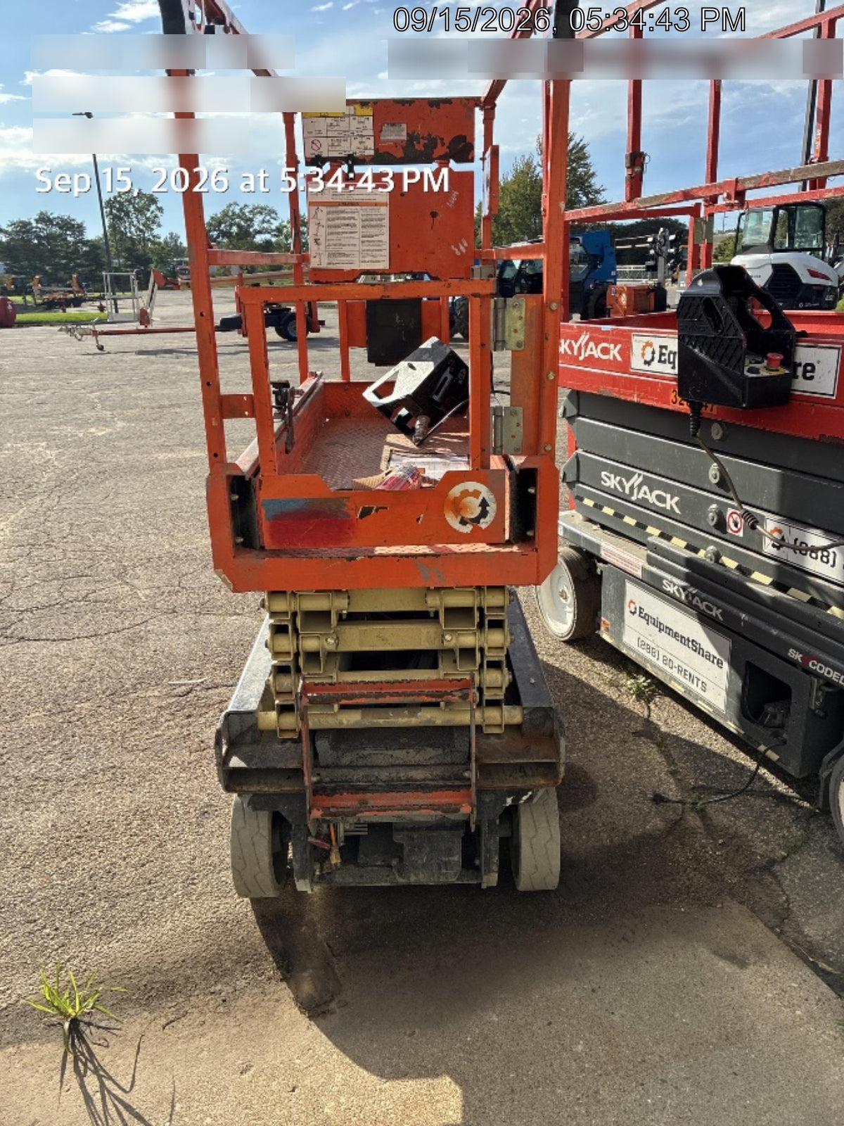 2022 JLG ES1932