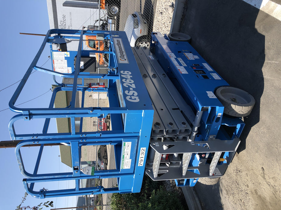 2019 Genie GS-2646 folding rails with full height swing gate