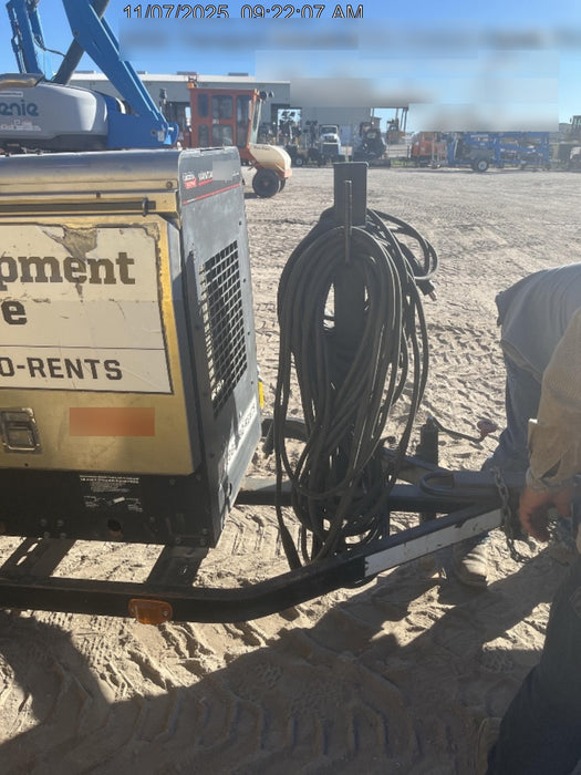 2019 Lincoln Electric Vantage 322 Welder Ready-Pak 3, Two wheel trailer, Fender and Light kit, Cable Rack