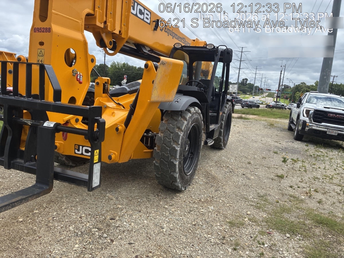 2026 JCB 512-56