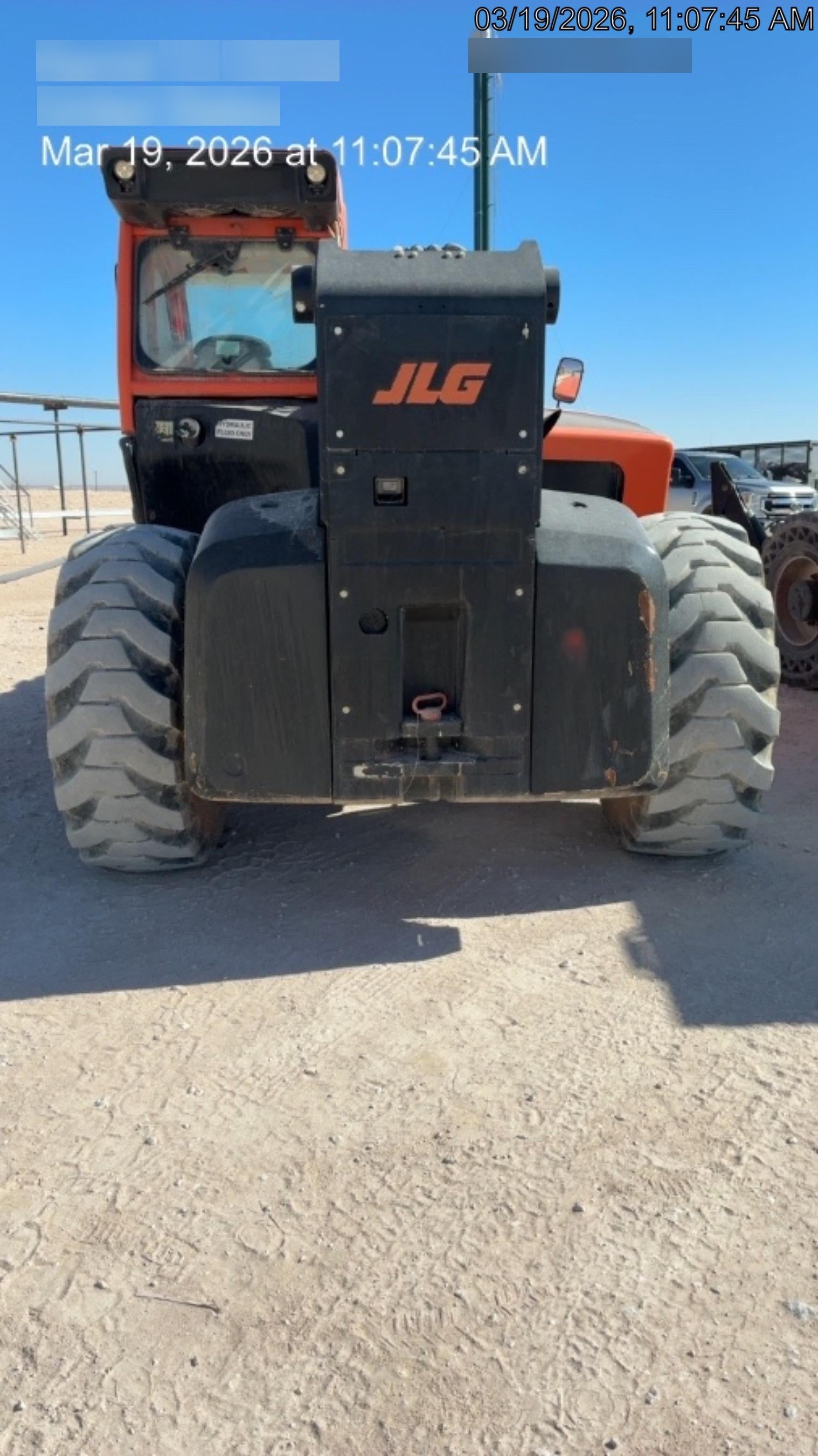 2022 JLG 1732