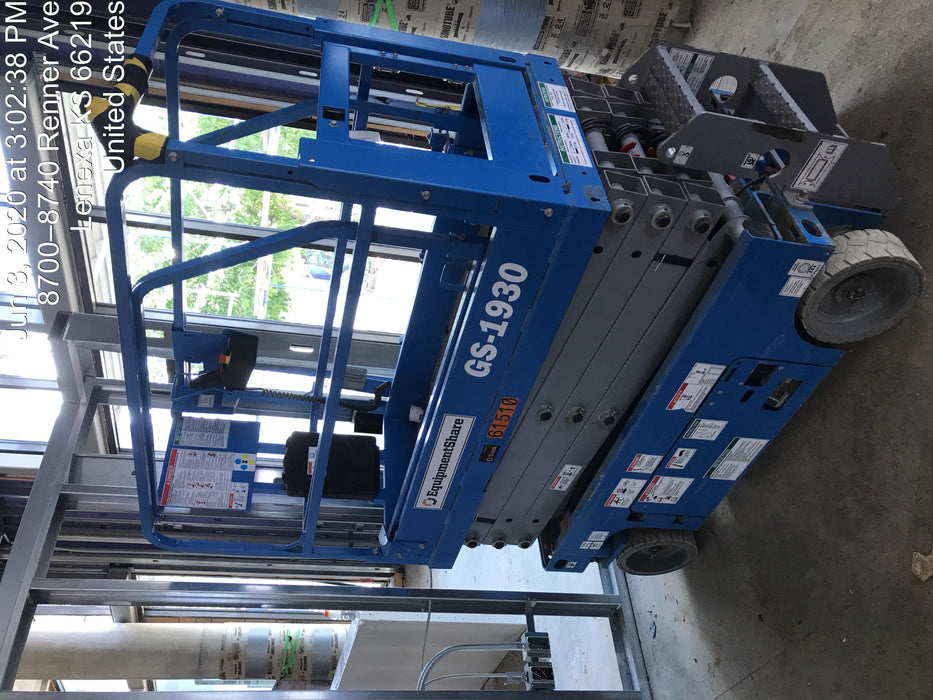 2020 Genie GS-1930 Solid Non Marking Tires, Beacon, Folding rails with half height swing gate