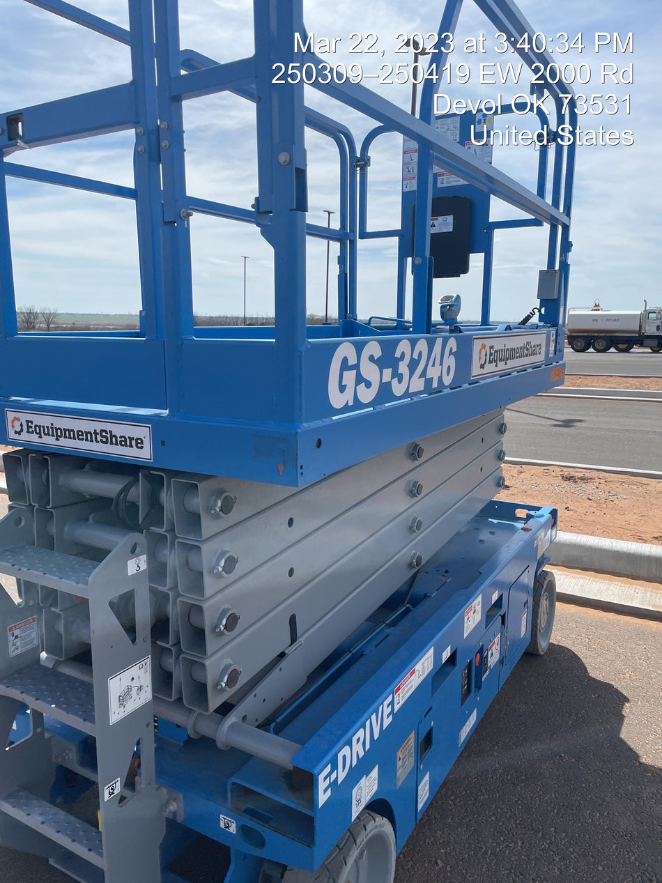 2022 GENIE GS-3246