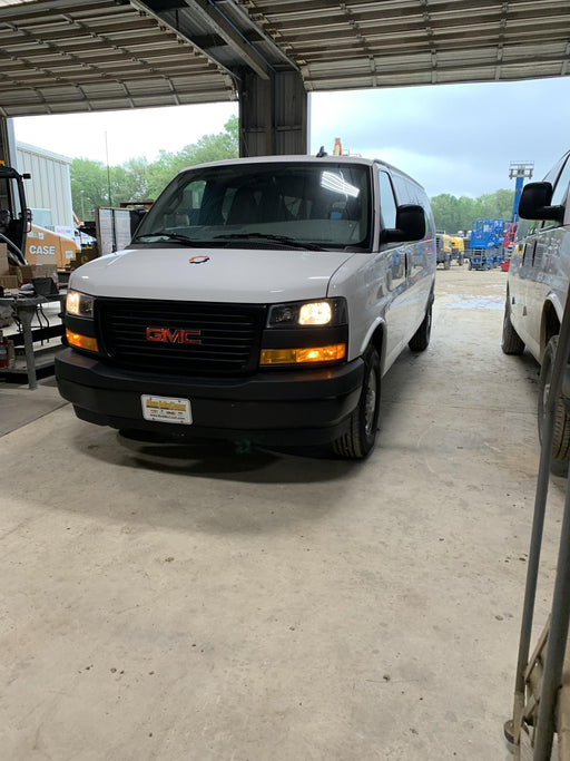 2022 GMC Savana 3500