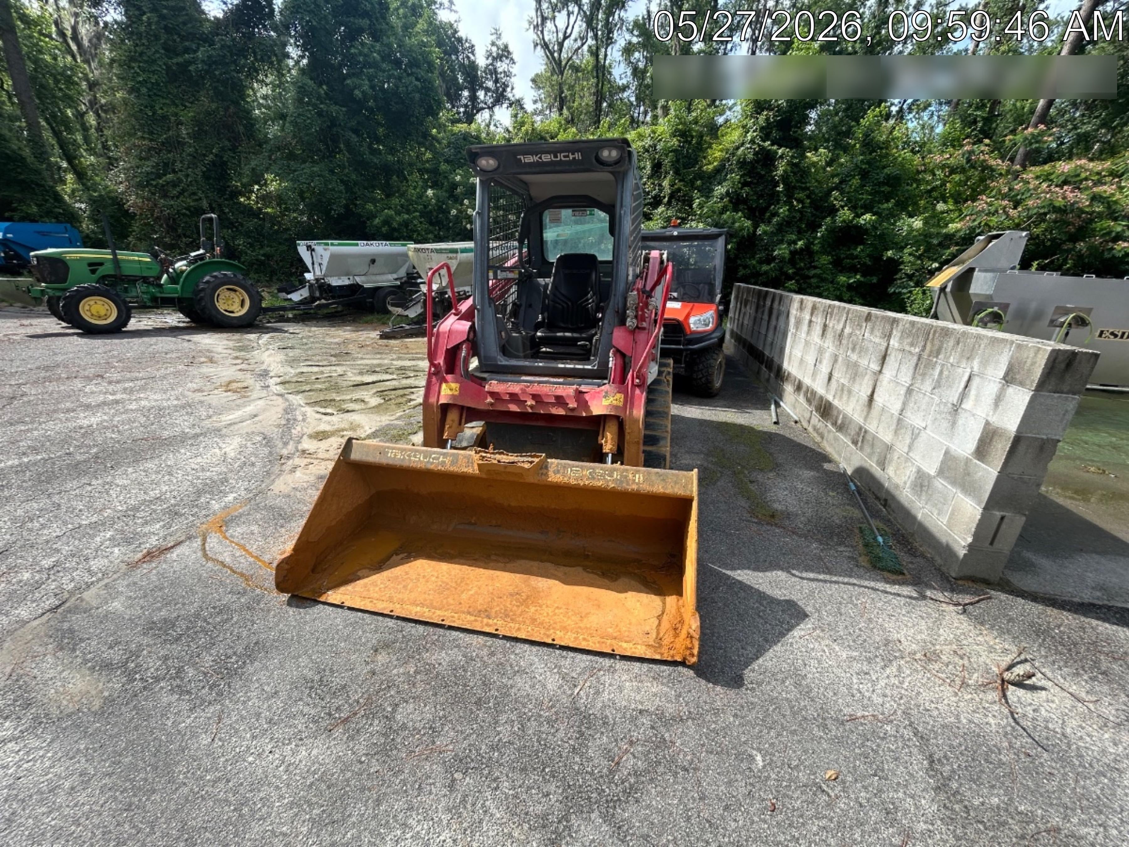 2022 TAKEUCHI TL8R2-R