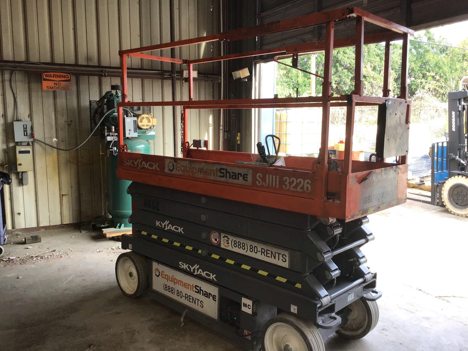 2018 SKYJACK SJIII-3226