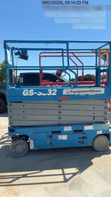 2022 GENIE GS-3232