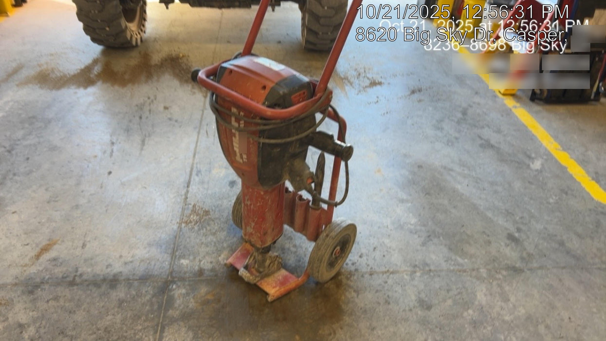 2021 HILTI TE 3000-AVR
