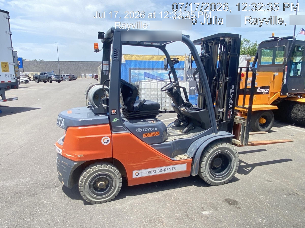 2022 TOYOTA 50-8FGU25