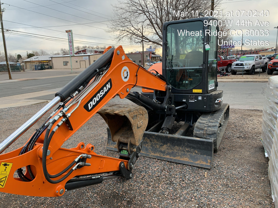 2021 DOOSAN DX50-5
