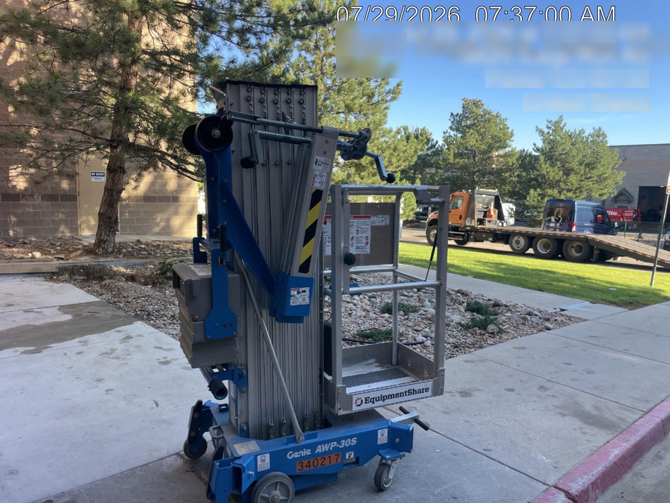 2023 GENIE AWP-30S DC