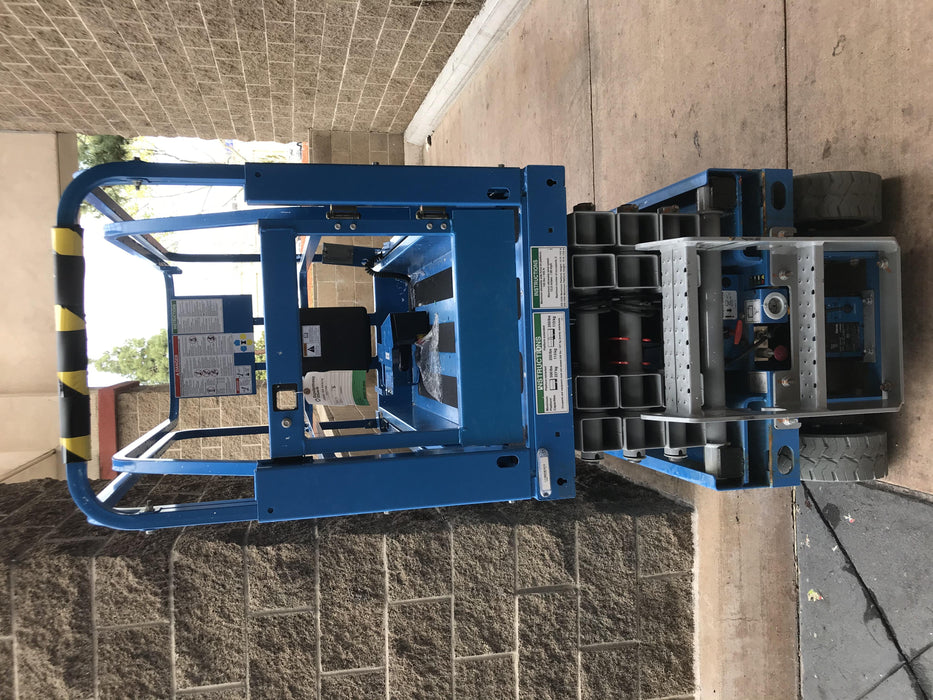 2019 Genie GS-1930 Half Height Swing Gate, 800W Inverter