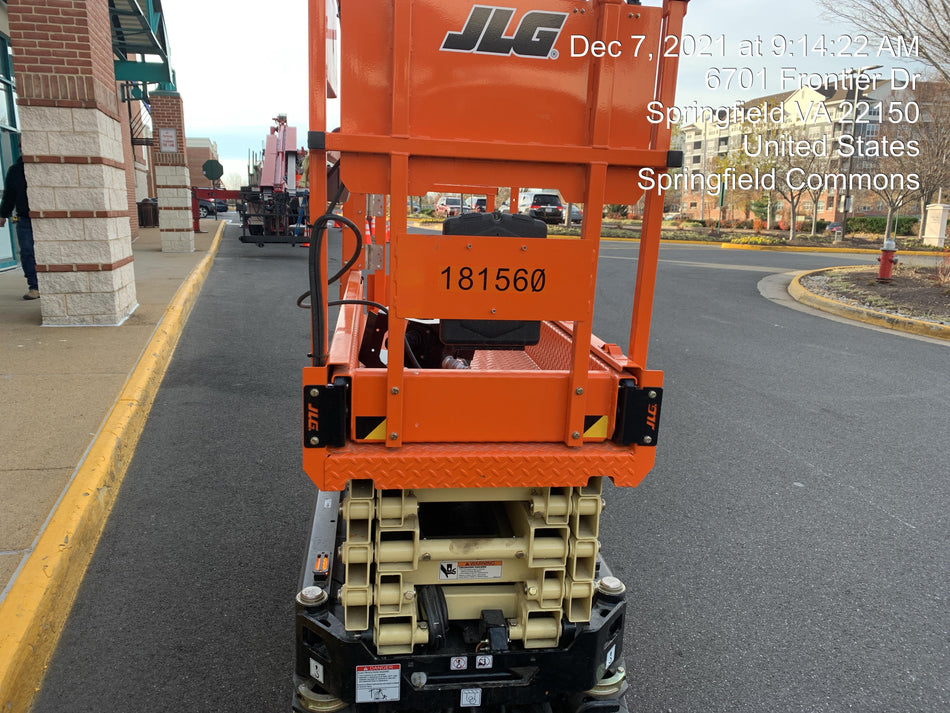 2021 JLG ES1932