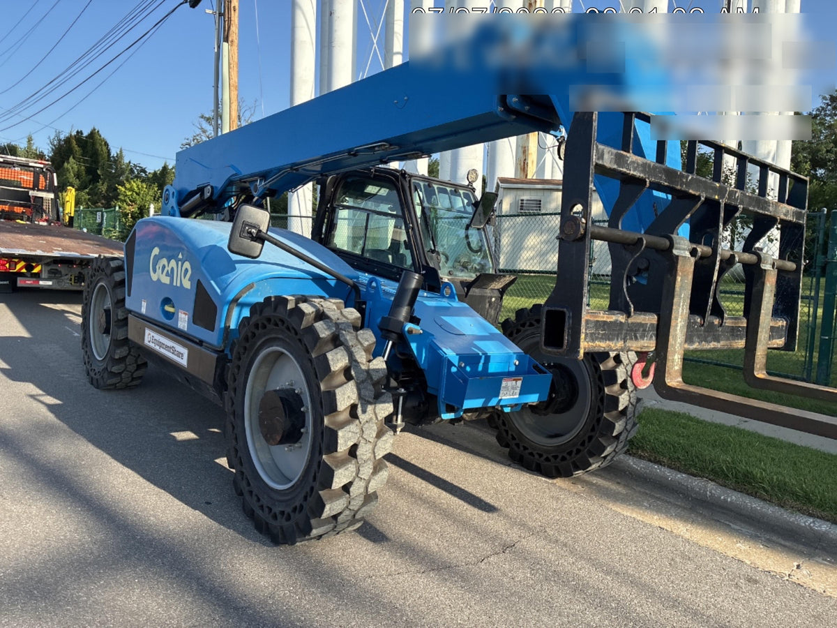 2022 GENIE GTH-844
